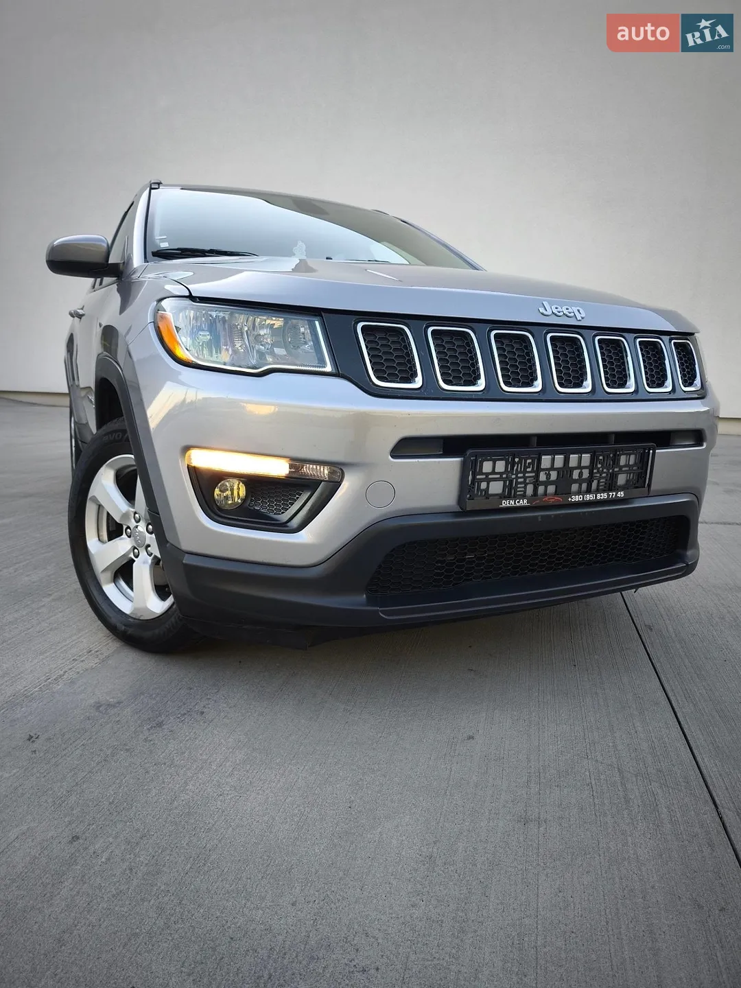 2020 Jeep Compass - мініатюра 18