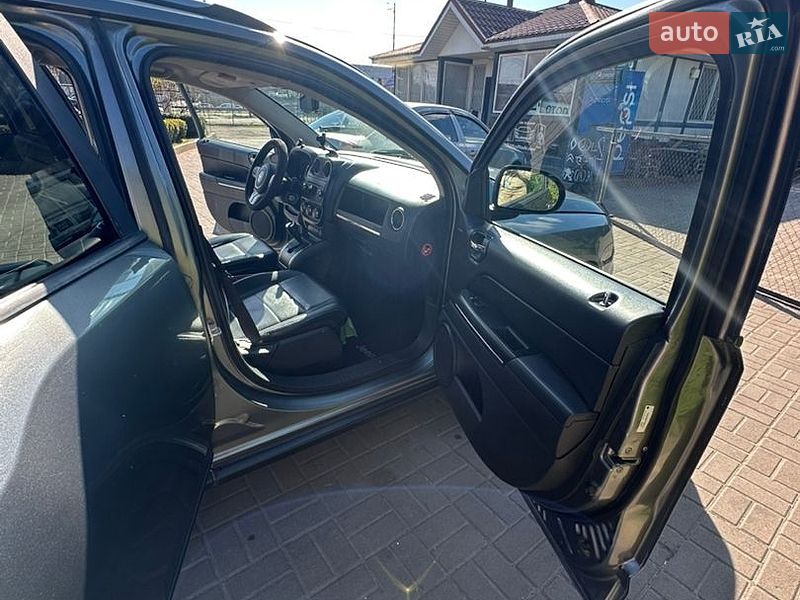 Позашляховик / Кросовер Jeep Compass 2012 в Києві фото 10 Позашляховик / Кросовер Jeep Compass 2012 в Києві