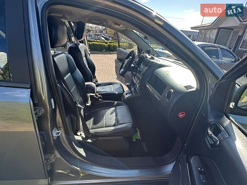 Позашляховик / Кросовер Jeep Compass 2012 в Києві фото 9 Позашляховик / Кросовер Jeep Compass 2012 в Києві