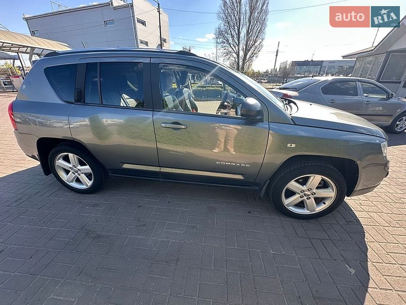 Позашляховик / Кросовер Jeep Compass 2012 в Києві фото 12 Позашляховик / Кросовер Jeep Compass 2012 в Києві