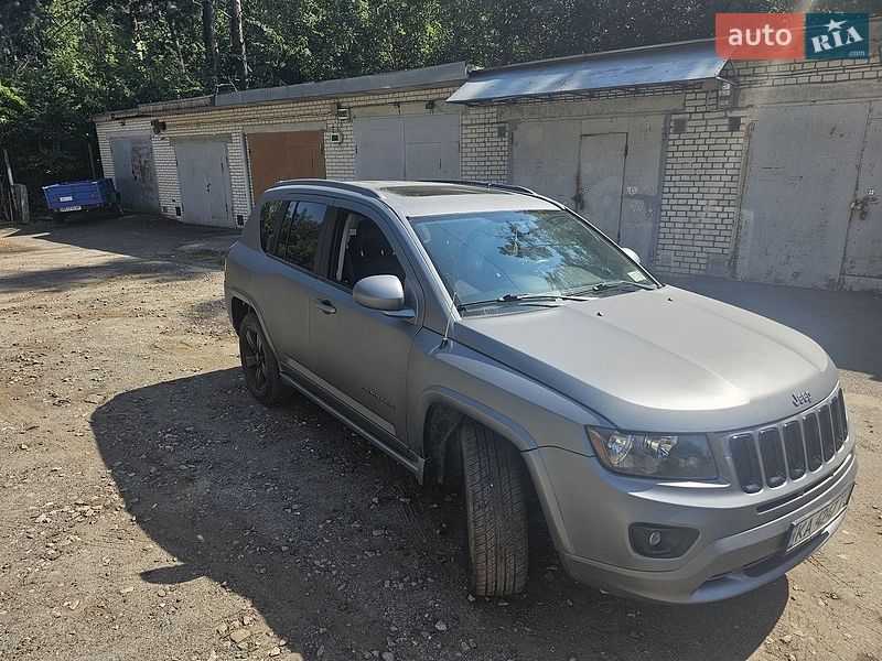 Внедорожник / Кроссовер Jeep Compass 2015 в Киеве фото 2 Внедорожник / Кроссовер Jeep Compass 2015 в Киеве