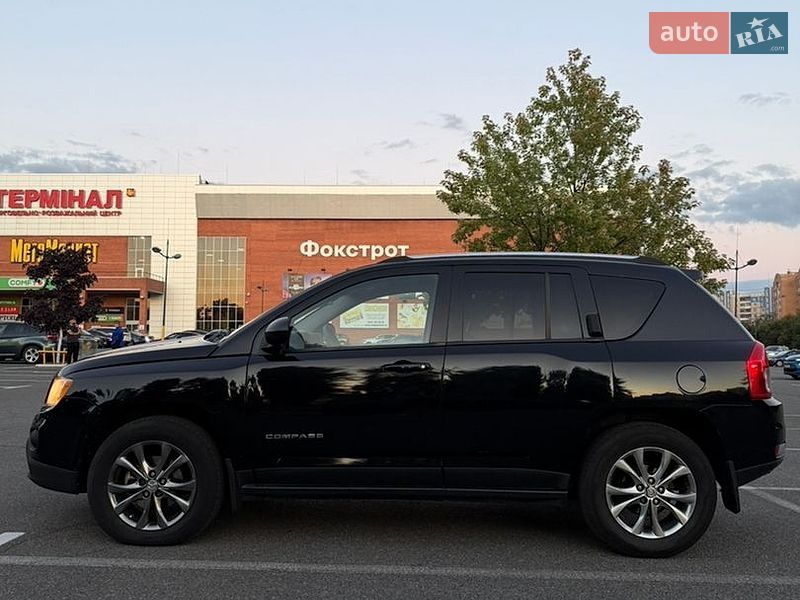 Внедорожник / Кроссовер Jeep Compass 2012 в Киеве