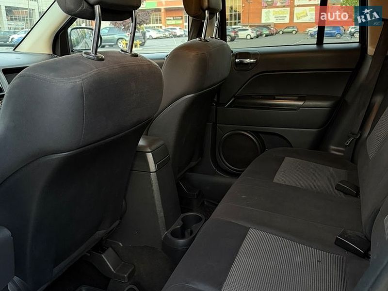 Внедорожник / Кроссовер Jeep Compass 2012 в Киеве