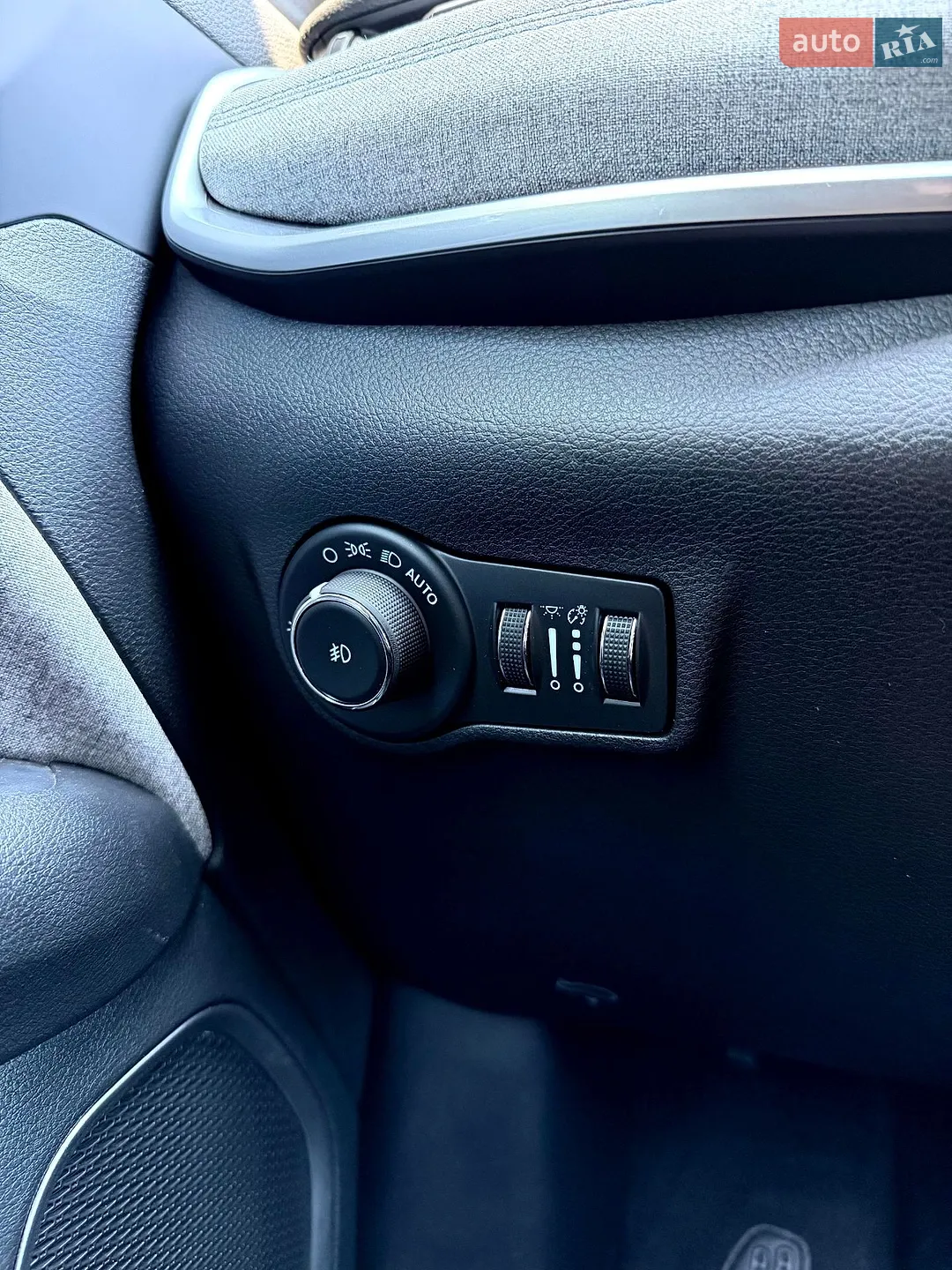 2021 Jeep Compass - мініатюра 24