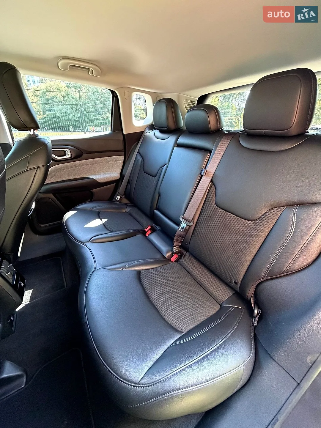 2021 Jeep Compass - мініатюра 29