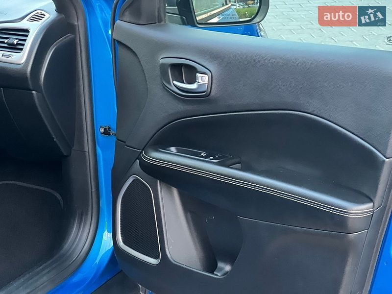 Внедорожник / Кроссовер Jeep Compass 2021 в Ровно