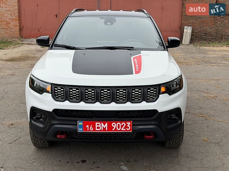 Позашляховик / Кросовер Jeep Compass 2025 в Лубнах