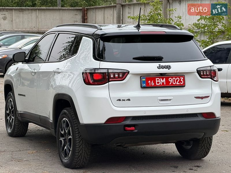 Позашляховик / Кросовер Jeep Compass 2025 в Лубнах