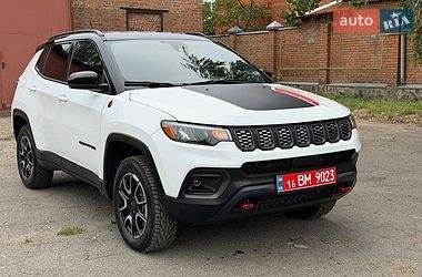 Позашляховик / Кросовер Jeep Compass 2025 в Лубнах