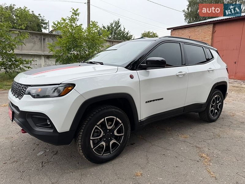 Позашляховик / Кросовер Jeep Compass 2025 в Лубнах