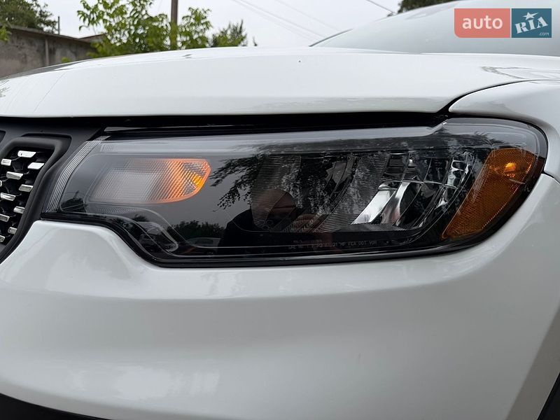 Позашляховик / Кросовер Jeep Compass 2025 в Лубнах