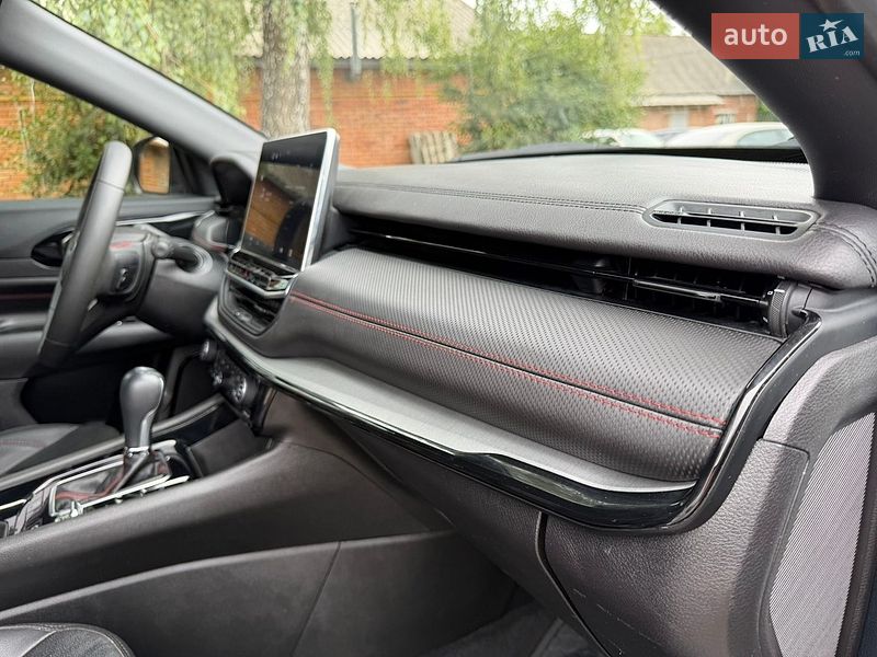 Позашляховик / Кросовер Jeep Compass 2025 в Лубнах