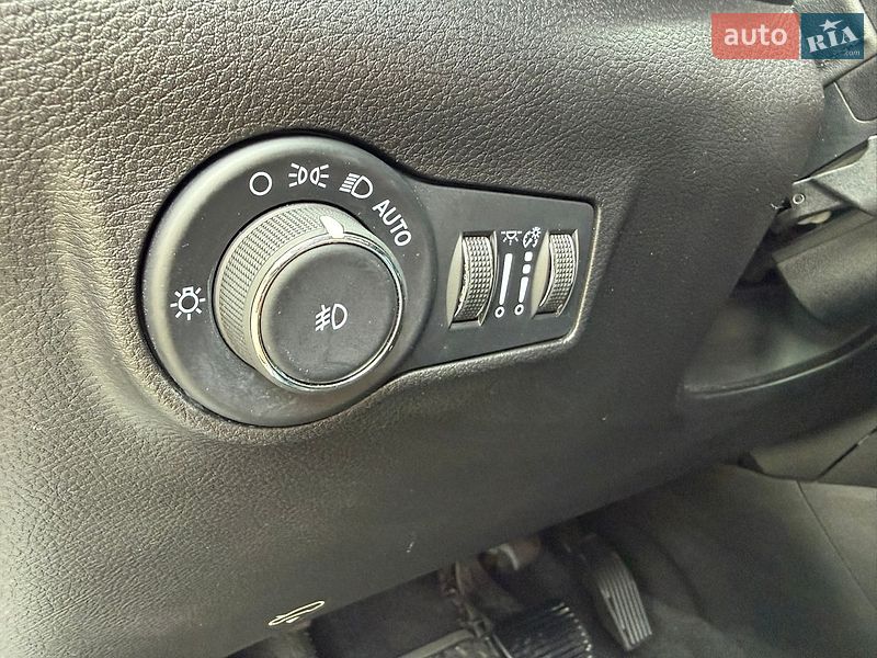 Позашляховик / Кросовер Jeep Compass 2025 в Лубнах