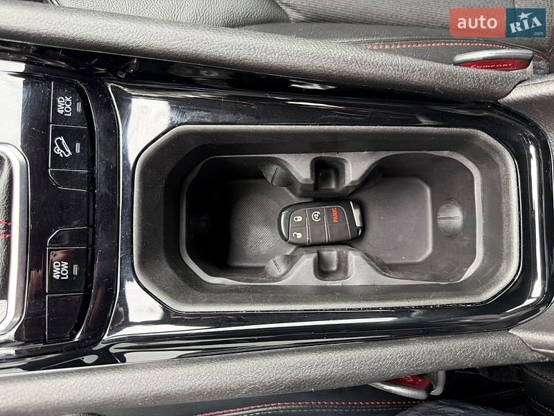 Позашляховик / Кросовер Jeep Compass 2025 в Лубнах