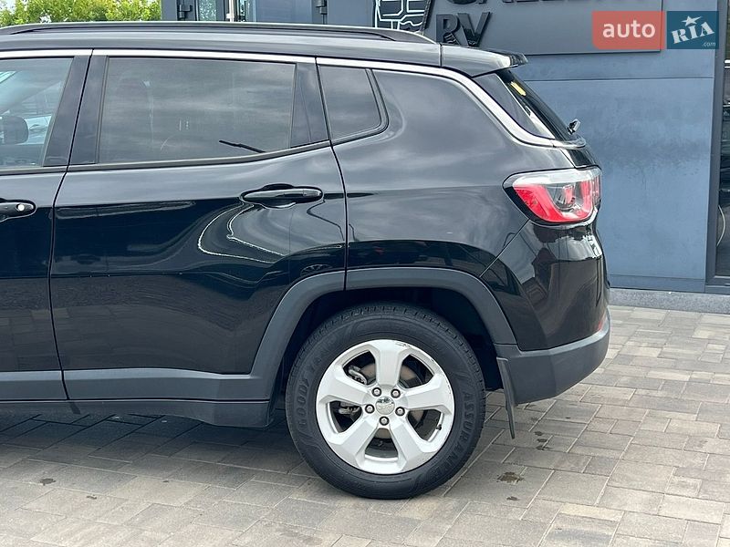 Внедорожник / Кроссовер Jeep Compass 2018 в Ровно