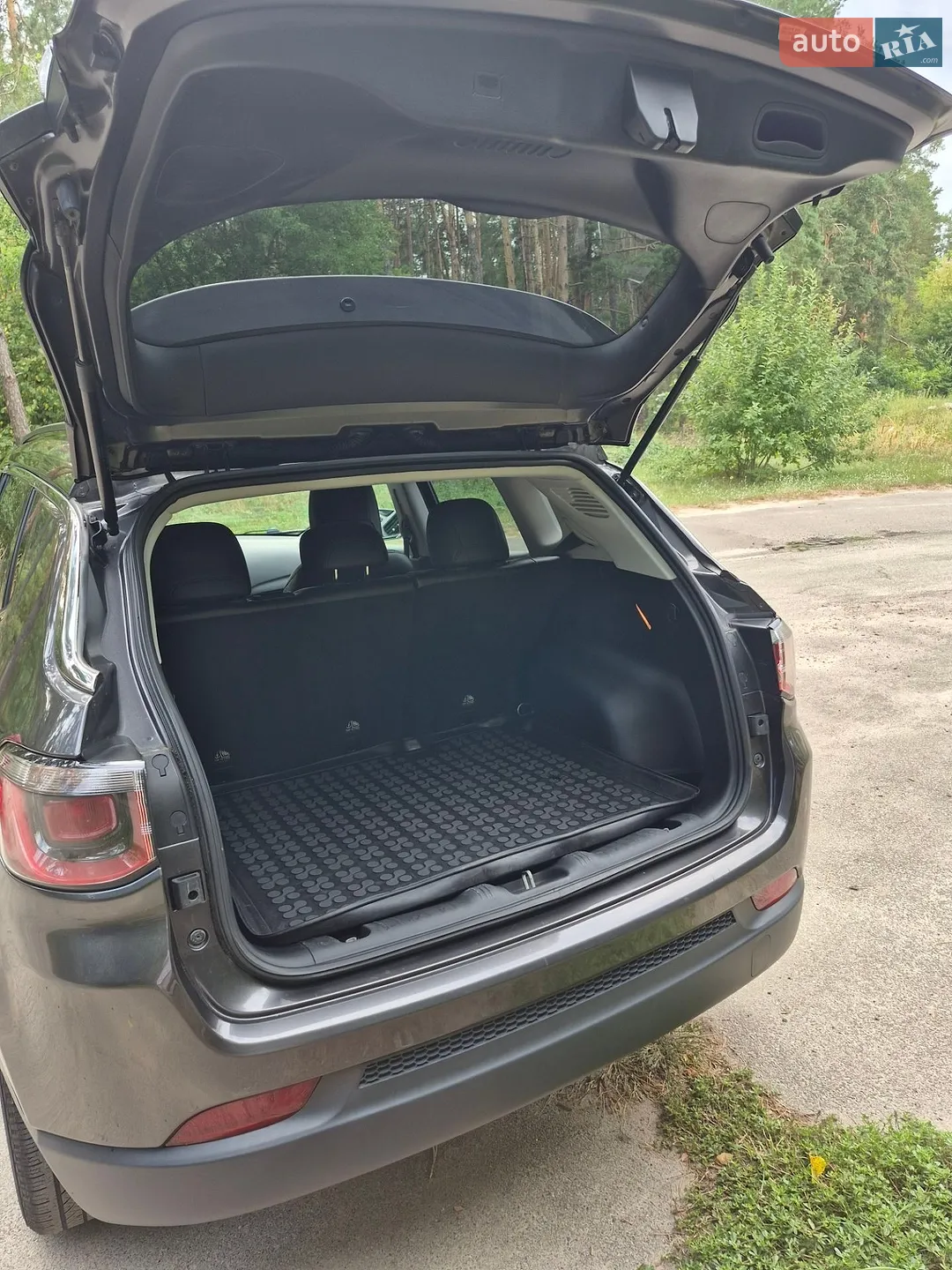 2019 Jeep Compass - мініатюра 13