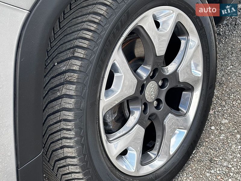 Внедорожник / Кроссовер Jeep Compass 2018 в Белогородке
