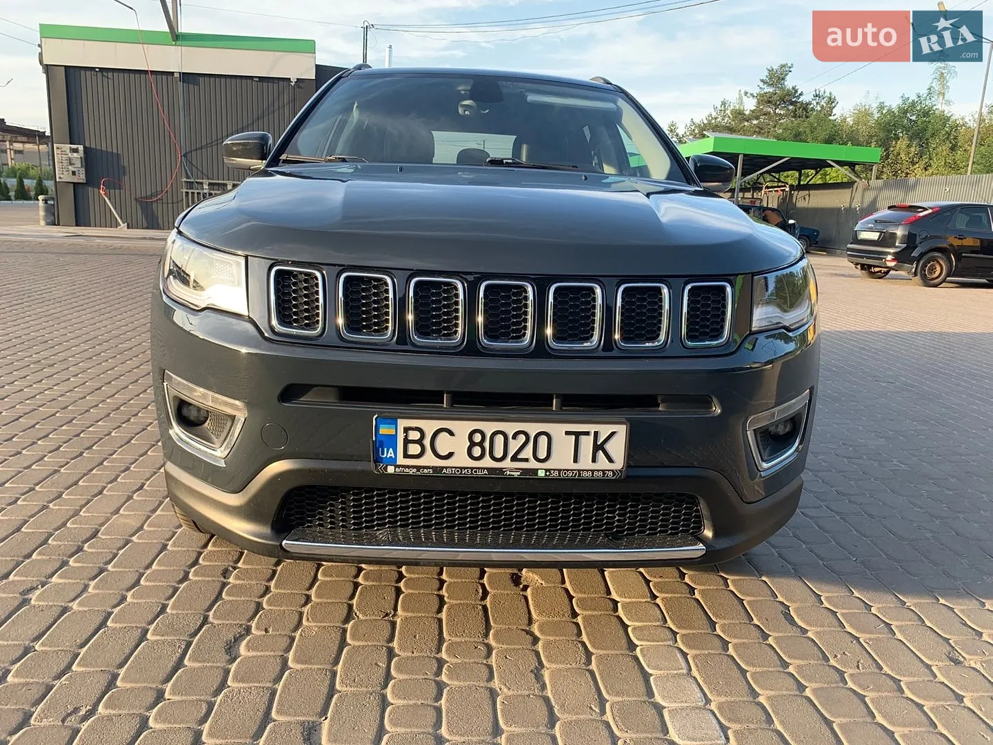2017 Jeep Compass - мініатюра 2