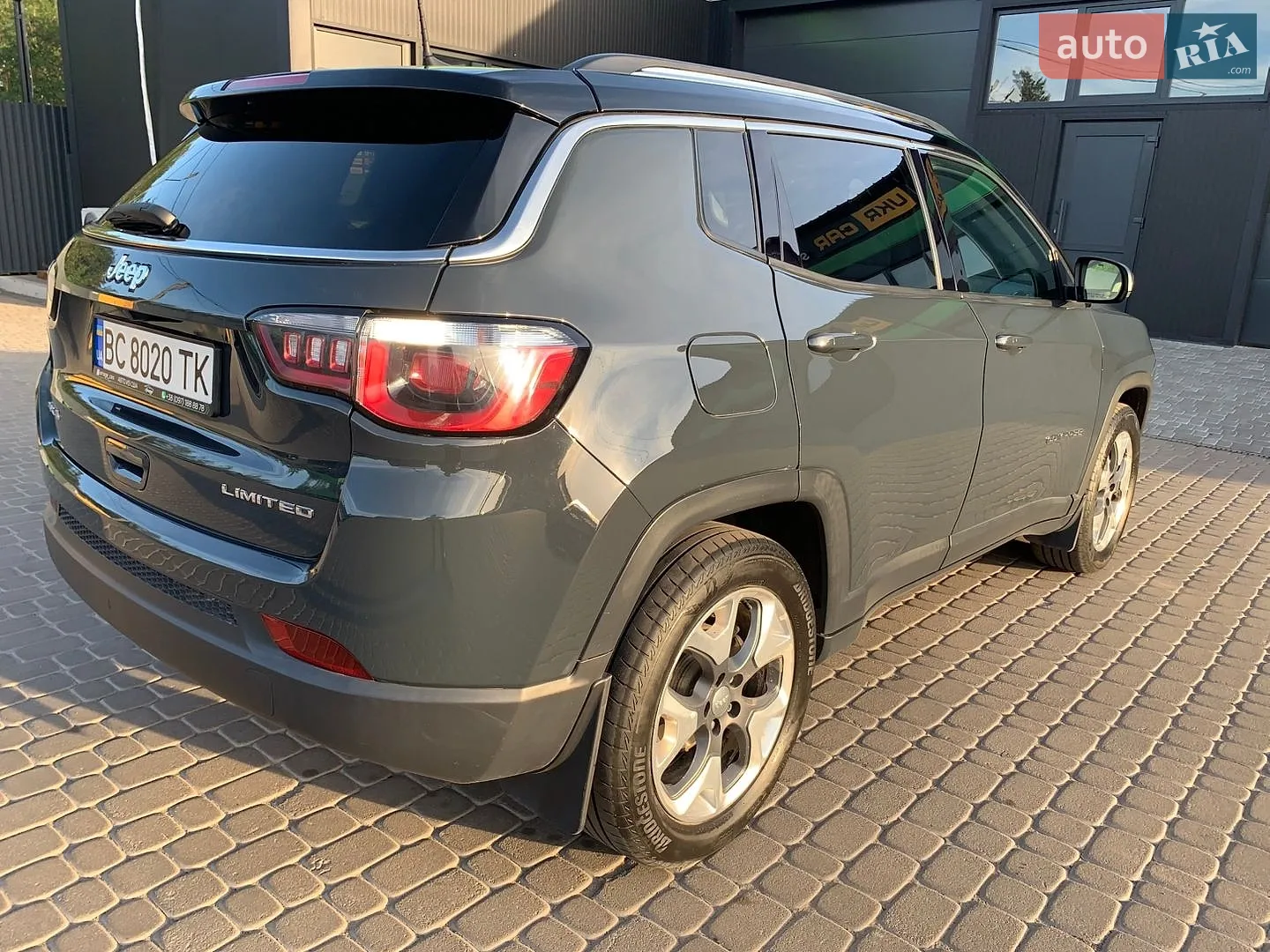 2017 Jeep Compass - мініатюра 10