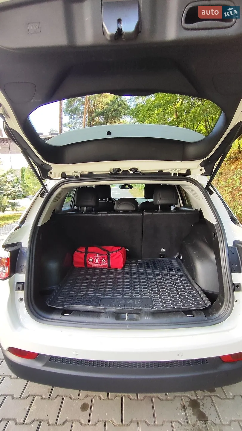 2019 Jeep Compass - мініатюра 39