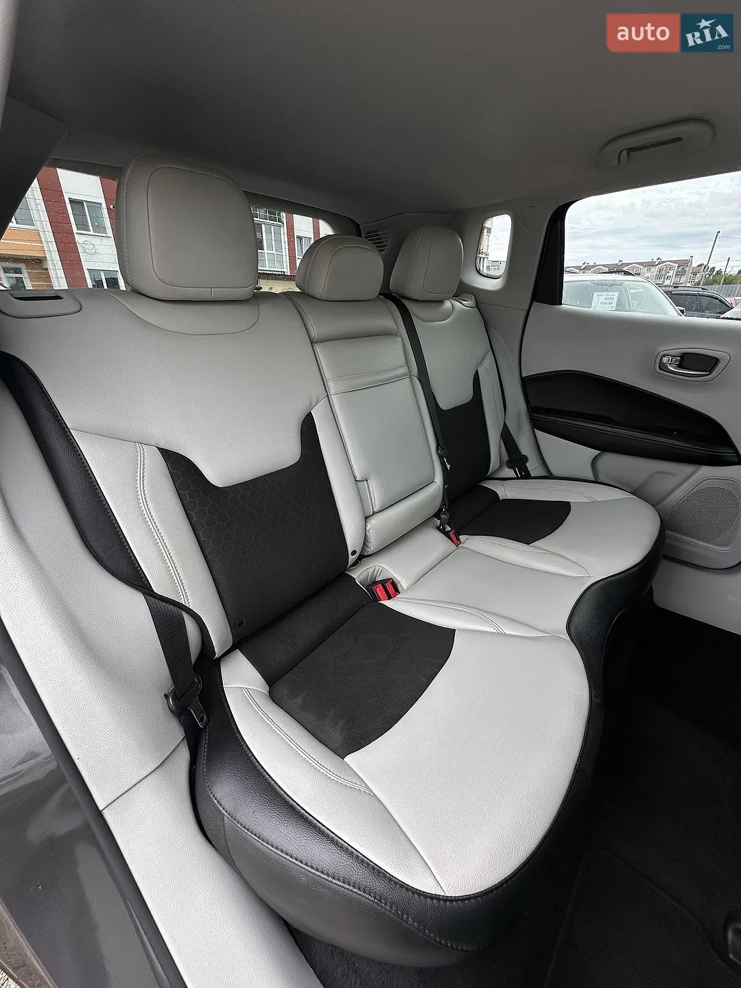 2018 Jeep Compass - мініатюра 23