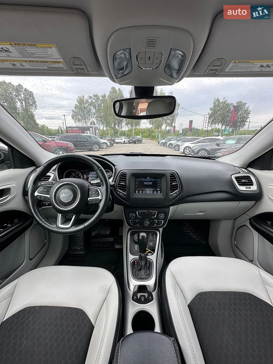 2018 Jeep Compass - мініатюра 28