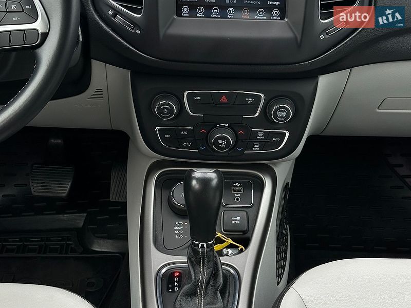 Внедорожник / Кроссовер Jeep Compass 2018 в Белогородке