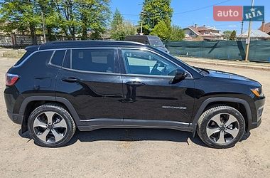 Позашляховик / Кросовер Jeep Compass 2019 в Чернівцях
