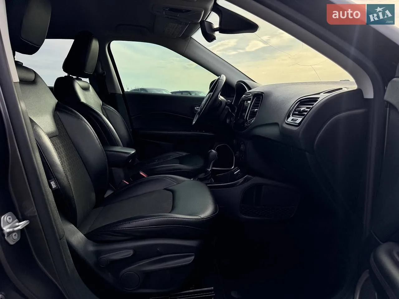 2018 Jeep Compass - мініатюра 10