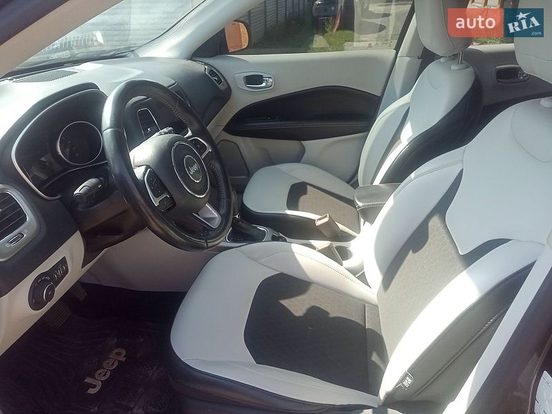 Внедорожник / Кроссовер Jeep Compass 2017 в Полтаве
