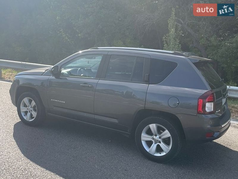 Позашляховик / Кросовер Jeep Compass 2014 в Валках
