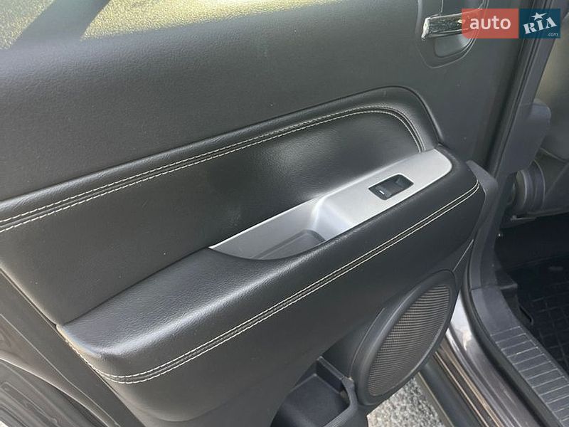 Позашляховик / Кросовер Jeep Compass 2014 в Валках