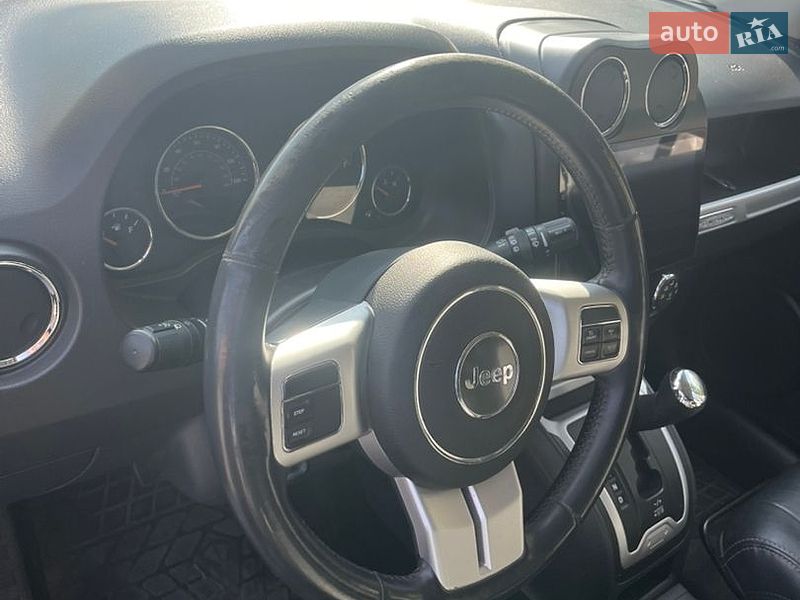 Позашляховик / Кросовер Jeep Compass 2014 в Валках
