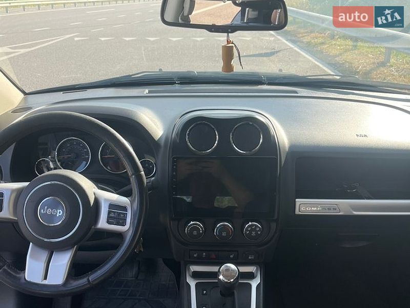 Позашляховик / Кросовер Jeep Compass 2014 в Валках