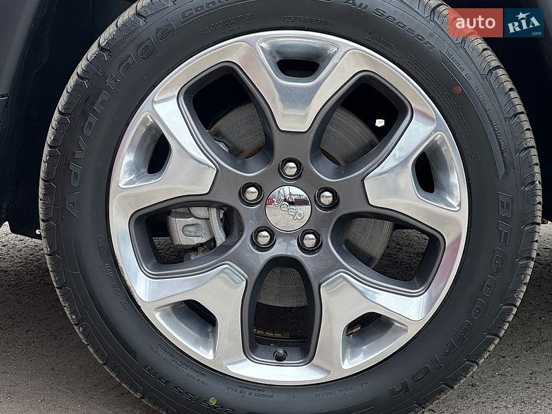 Позашляховик / Кросовер Jeep Compass 2019 в Сумах