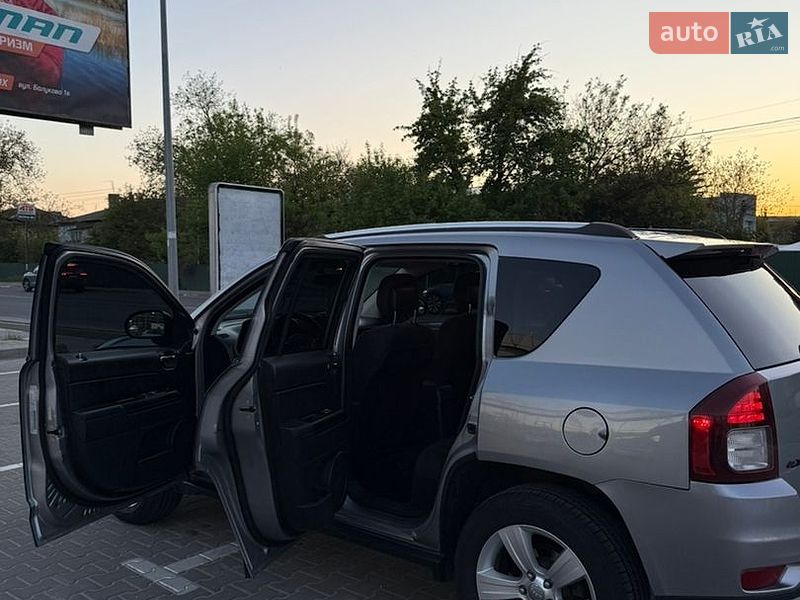 Позашляховик / Кросовер Jeep Compass 2014 в Києві фото 9 Позашляховик / Кросовер Jeep Compass 2014 в Києві