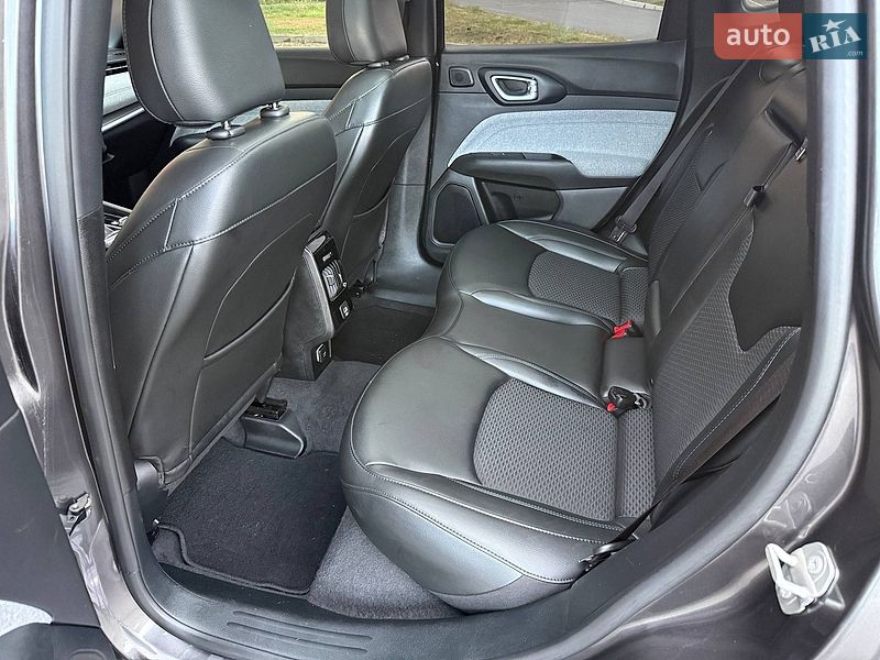 Позашляховик / Кросовер Jeep Compass 2023 в Харкові
