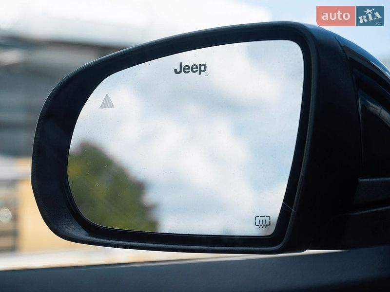 Внедорожник / Кроссовер Jeep Compass 2022 в Киеве