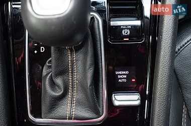 Внедорожник / Кроссовер Jeep Compass 2022 в Киеве