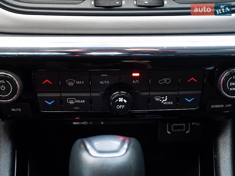Внедорожник / Кроссовер Jeep Compass 2022 в Киеве
