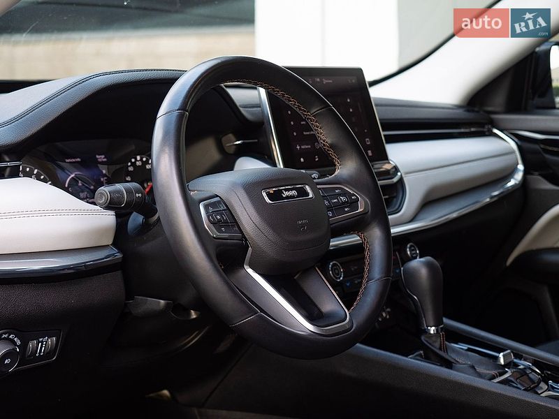 Внедорожник / Кроссовер Jeep Compass 2022 в Киеве