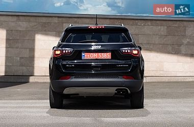 Внедорожник / Кроссовер Jeep Compass 2022 в Киеве
