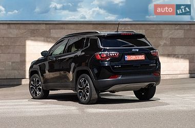 Внедорожник / Кроссовер Jeep Compass 2022 в Киеве