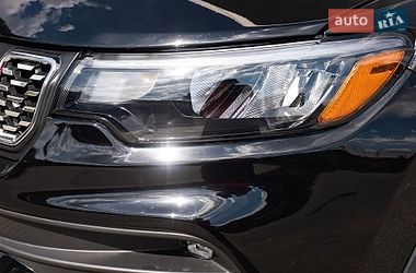 Внедорожник / Кроссовер Jeep Compass 2022 в Киеве