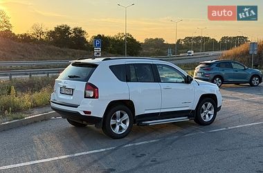 Внедорожник / Кроссовер Jeep Compass 2015 в Полтаве