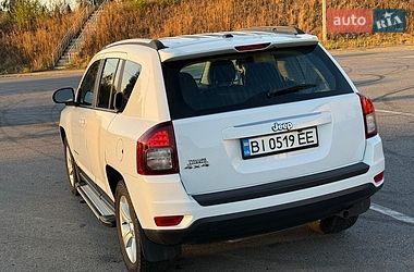 Внедорожник / Кроссовер Jeep Compass 2015 в Полтаве
