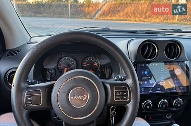 Внедорожник / Кроссовер Jeep Compass 2015 в Полтаве