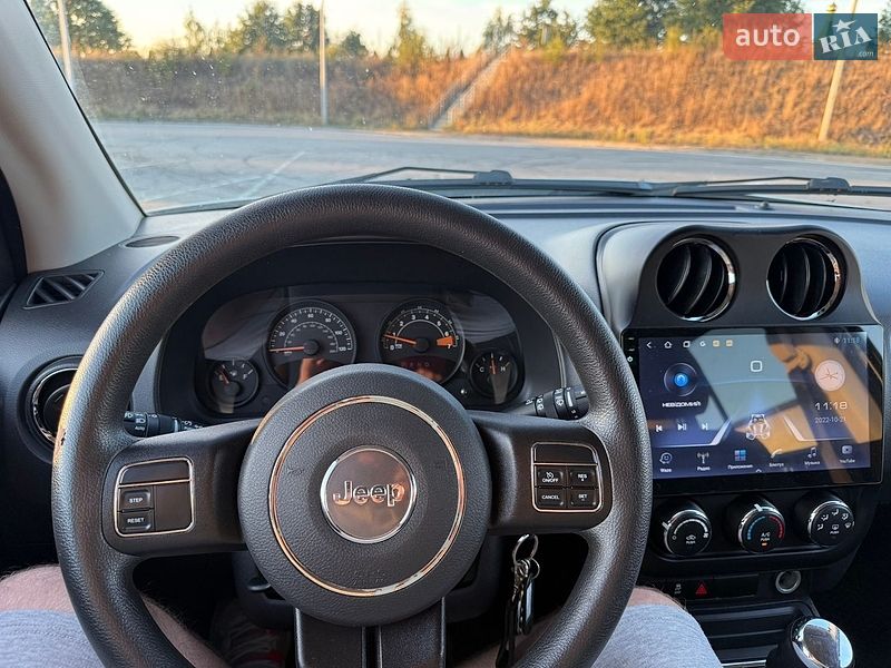 Внедорожник / Кроссовер Jeep Compass 2015 в Полтаве