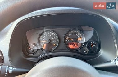 Внедорожник / Кроссовер Jeep Compass 2015 в Полтаве