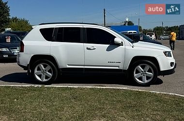 Внедорожник / Кроссовер Jeep Compass 2014 в Каменке